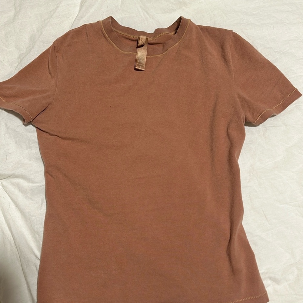 SKIMS cotton jersey short sleeve- Sedona